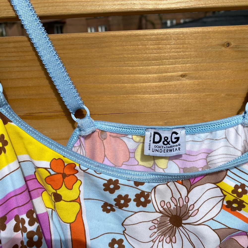 D&G floral tank top!!